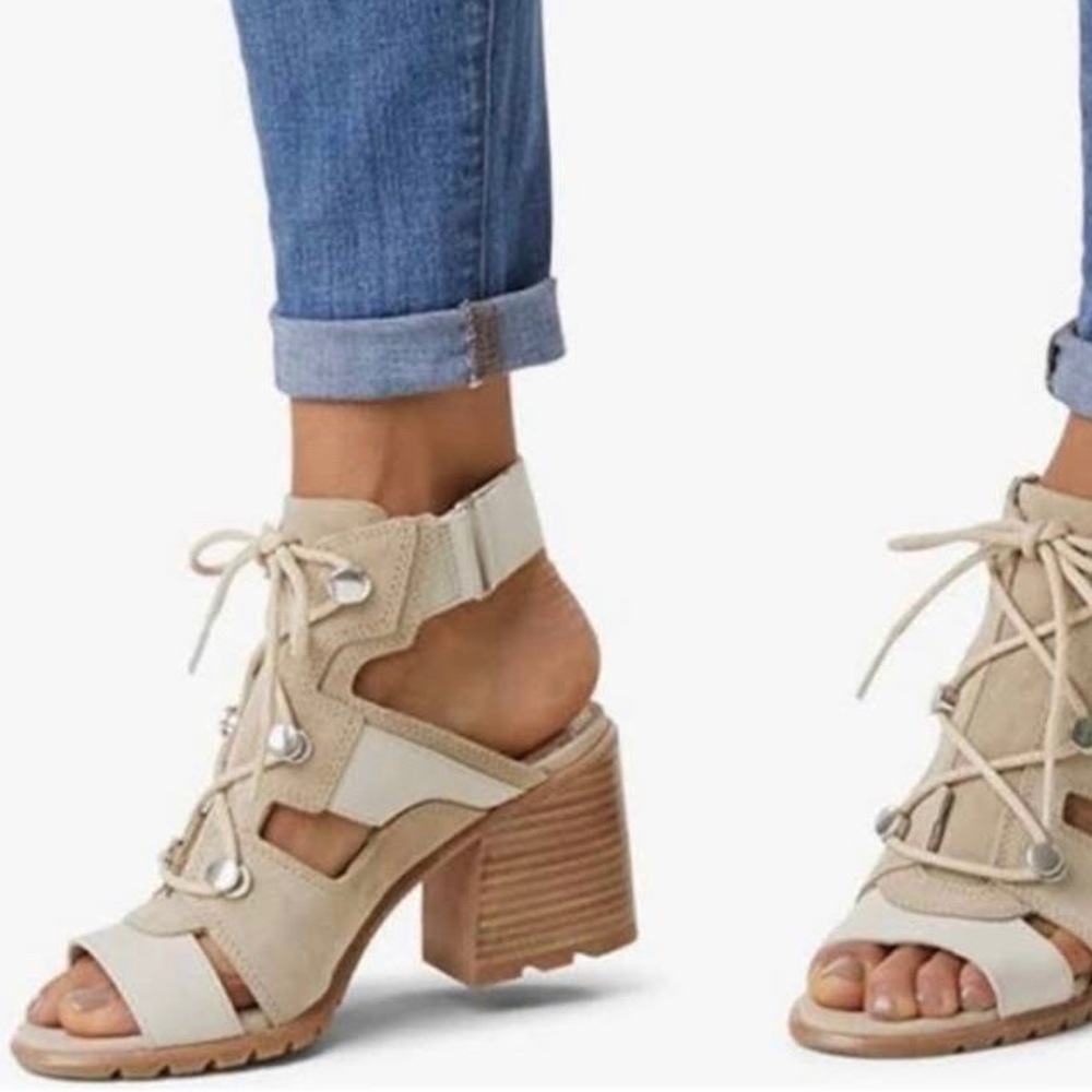 Nadia Lace Sorel Sandal